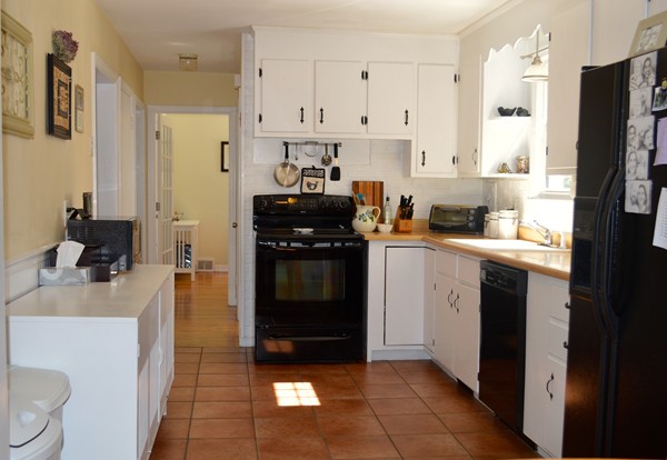 79 Chesterfield Road Northborough, MA 01532 - Photo 4 of 30 Gallery Image 4