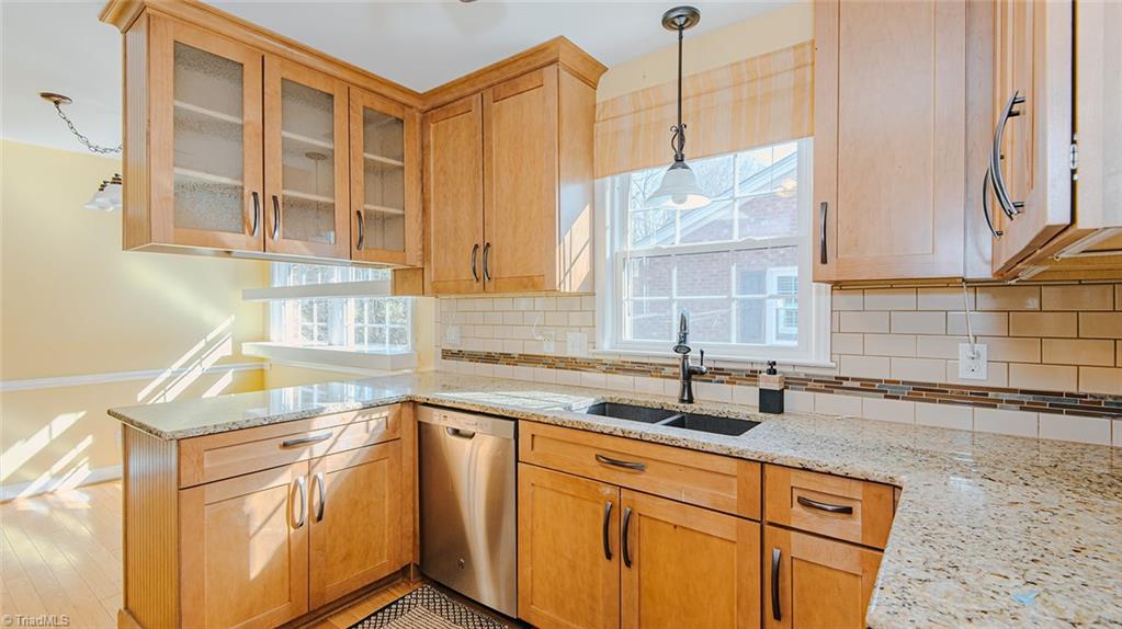 1902 Red Forest Road Greensboro, NC 27410 - Photo 8 of 31 Gallery Image 8