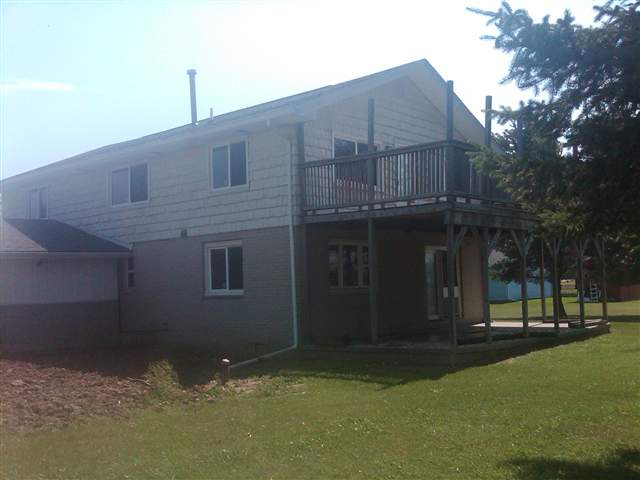5895 Kilgore Road Avoca, MI 48006 - Photo 6 of 7 31070303-5.JPG