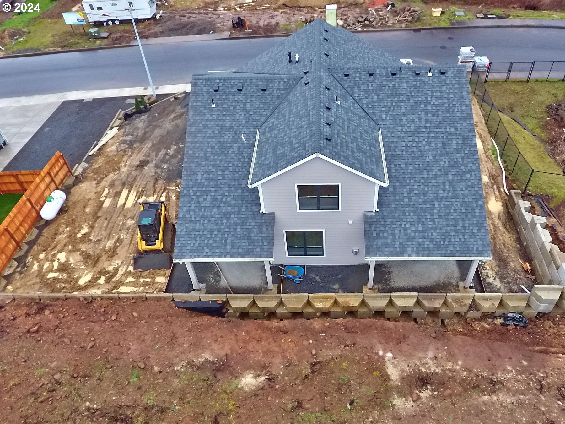 365 Northeast Oakview Drive Estacada, OR 97023 - Photo 36 of 39 a front view of a house with a yard