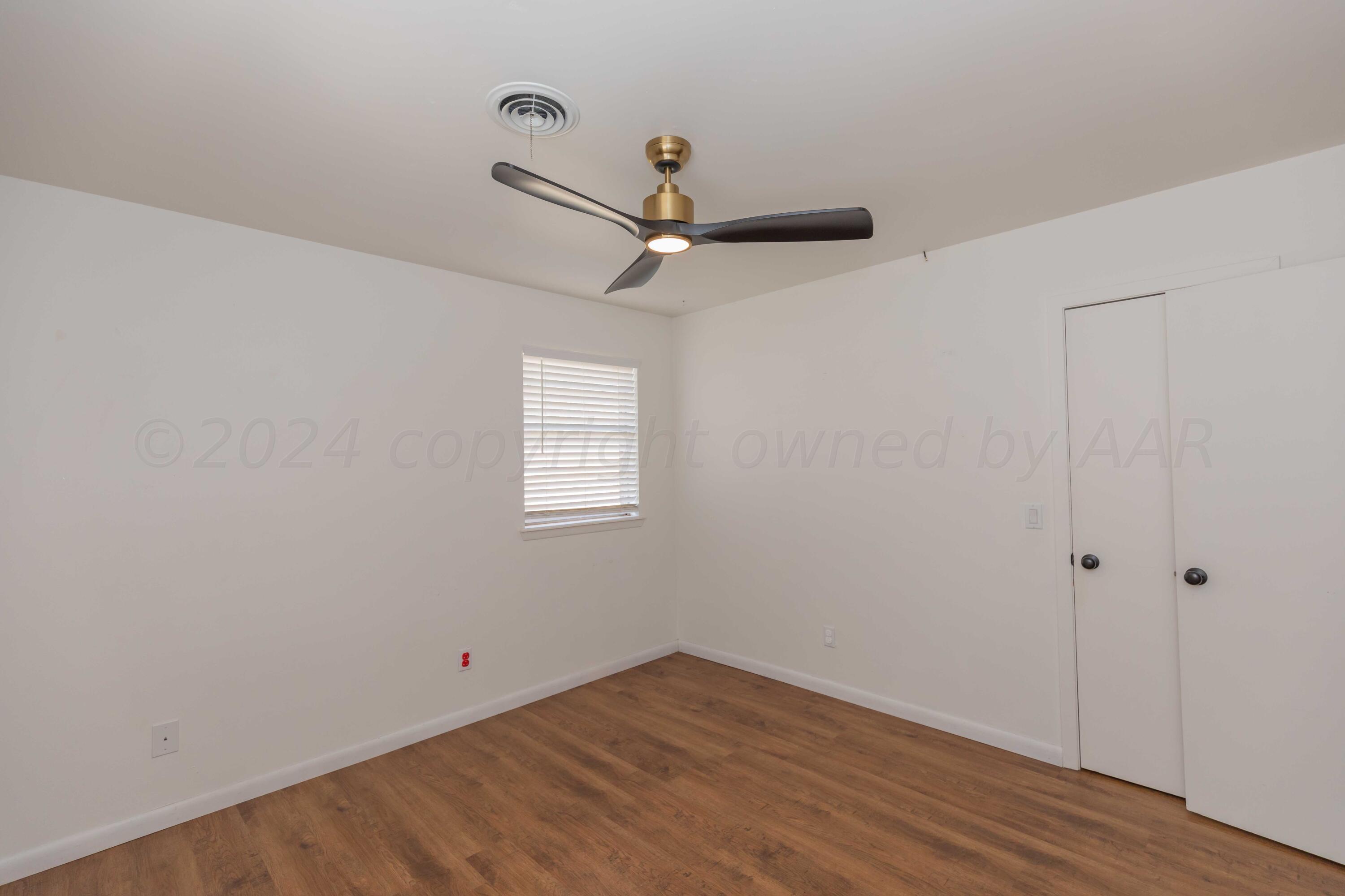 6506 Garwood Road Amarillo, TX 79109 - Photo 29 of 41 BEDROOM 2 VIEW 4