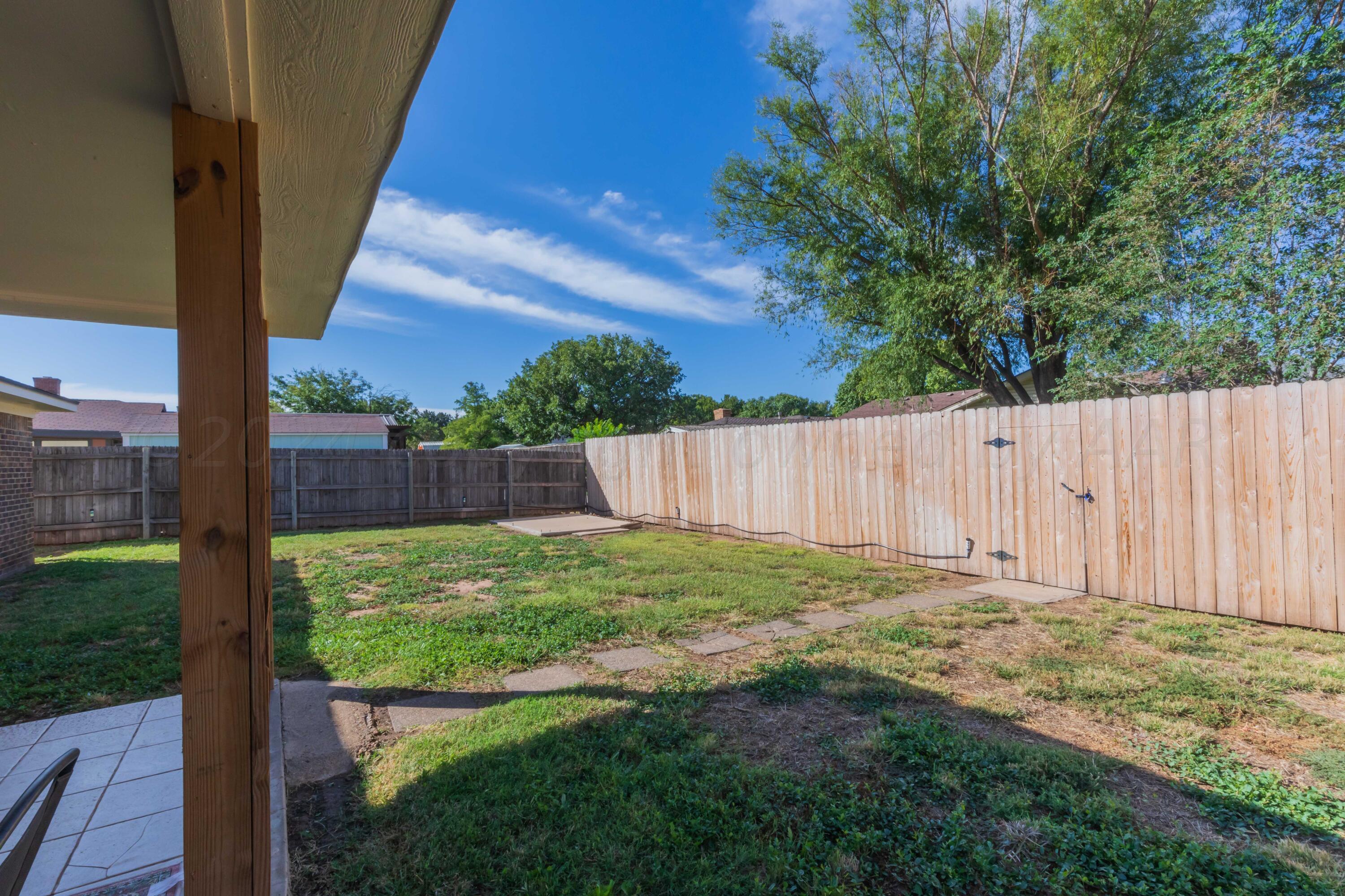 6506 Garwood Road Amarillo, TX 79109 - Photo 40 of 41 BACKYARD VIEW 1