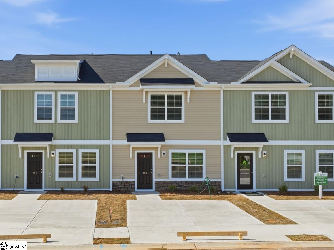 104 Lilac Loop Greenwood, SC 29646 - Photo 2 of 26