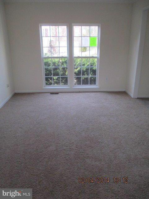 1707 Maco Drive Hanover, MD 21076 - Photo 4 of 15 Living Room