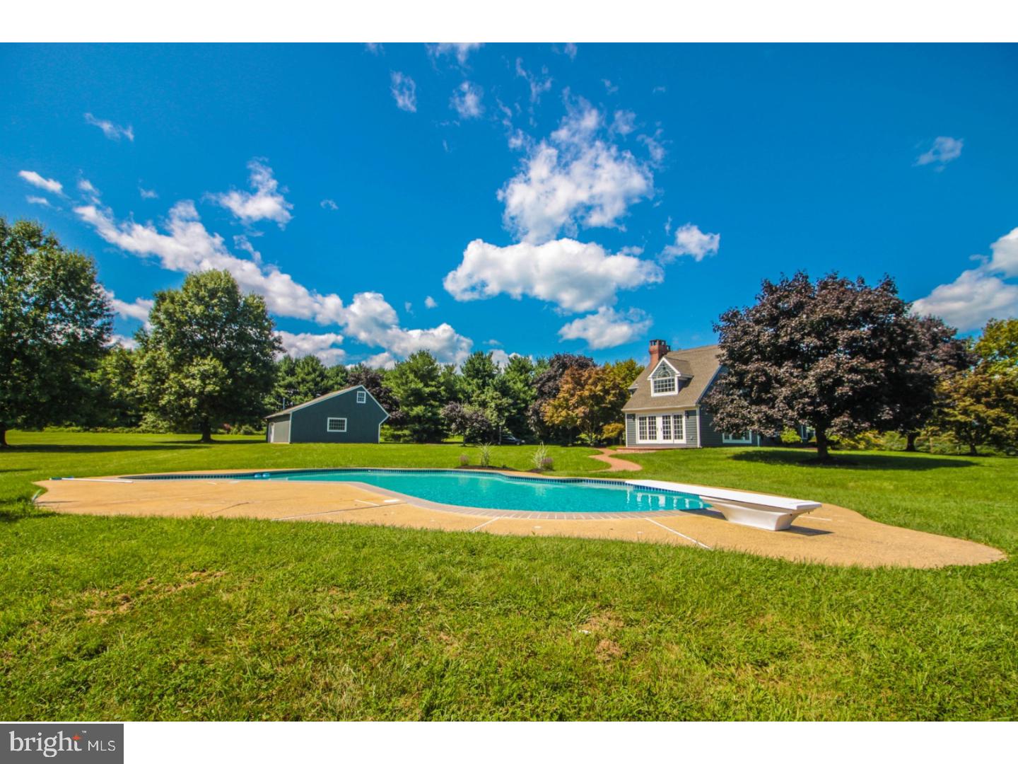1058 Slotter Road Perkasie, PA 18944 - Photo 22 of 25