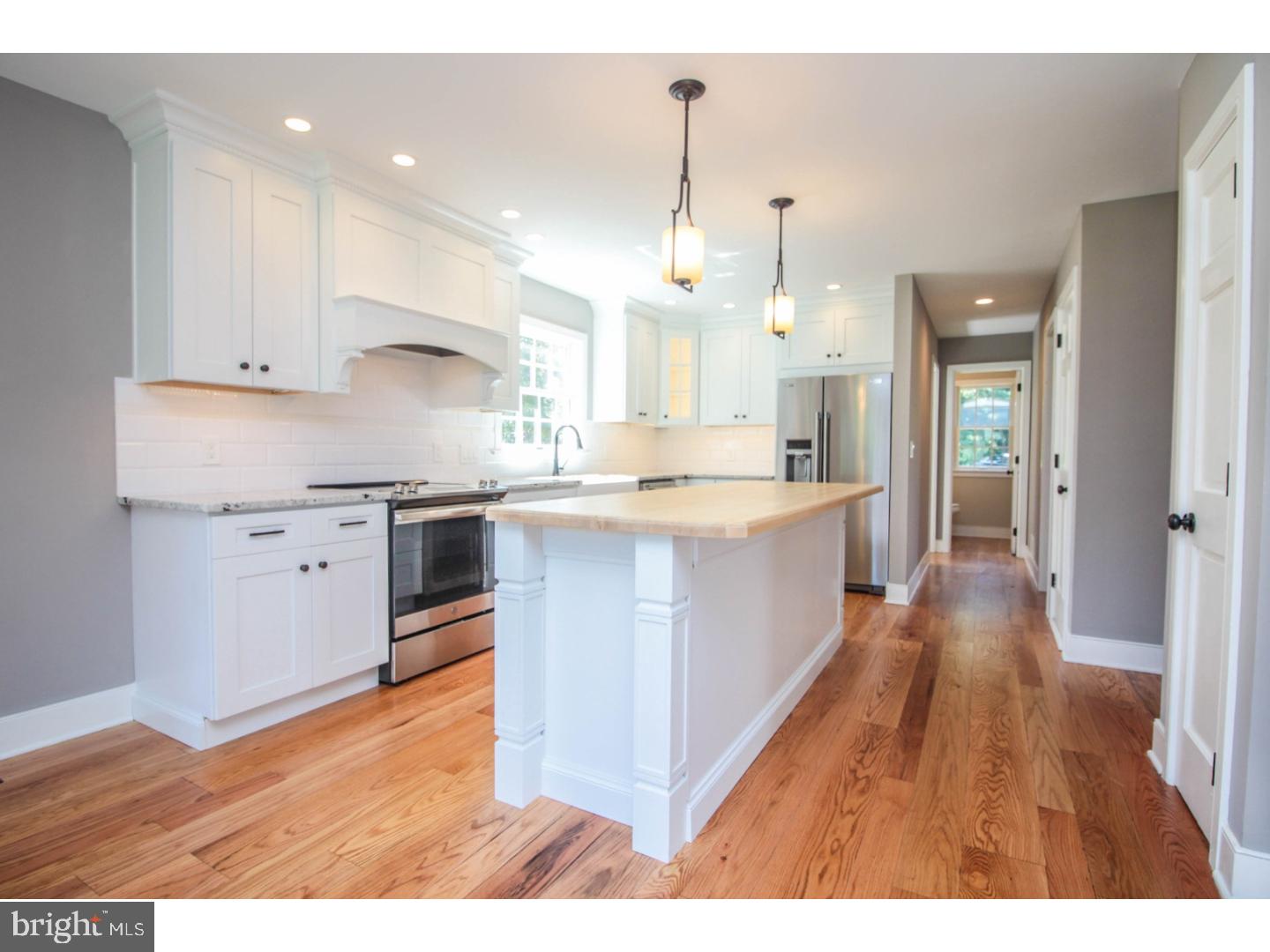 1058 Slotter Road Perkasie, PA 18944 - Photo 9 of 25