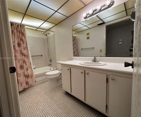$129,000 | 9530 North Belfort Circle, Unit 108, Tamarac, FL 33321