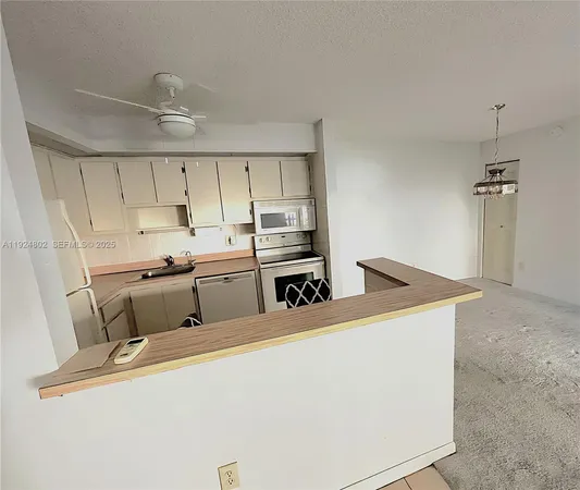 $129,000 | 9530 North Belfort Circle, Unit 108, Tamarac, FL 33321