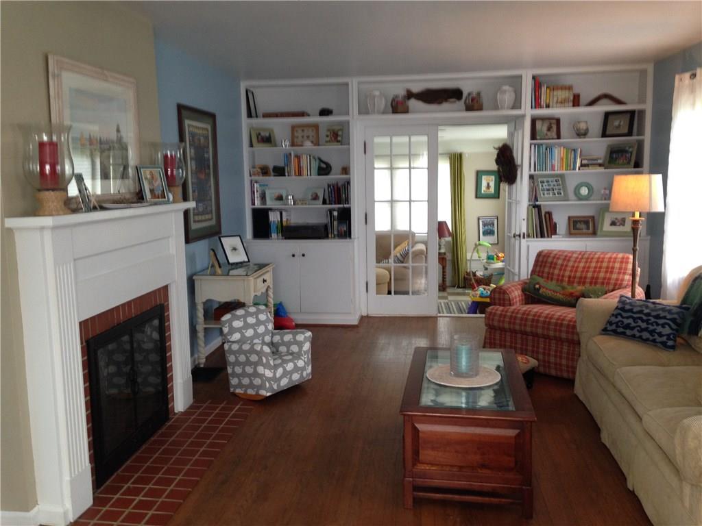 5746 Haverford Avenue Indianapolis, IN 46220 - Photo 3 of 25