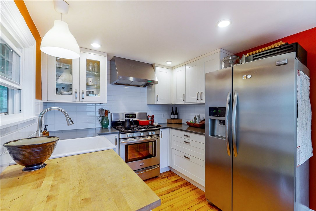 111 Mayfair Road Warwick, RI 02888 - Photo 11 of 35 Gallery Image 11
