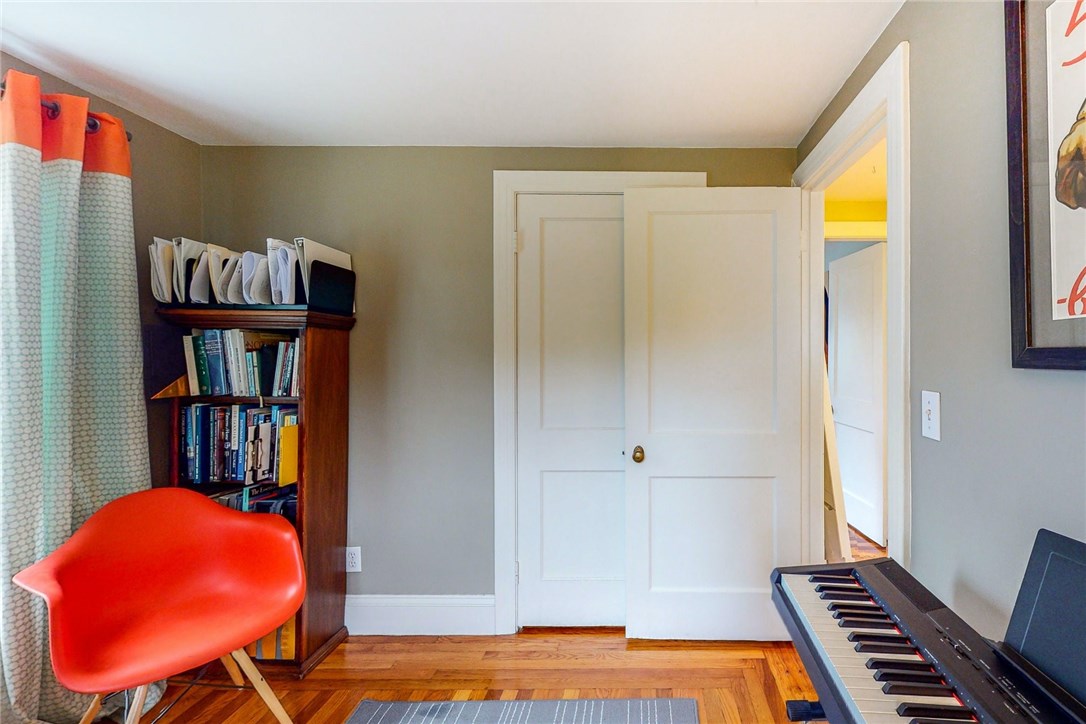 111 Mayfair Road Warwick, RI 02888 - Photo 15 of 35 Gallery Image 15