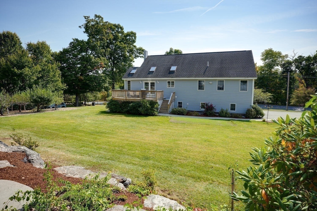 315 Central Street Hudson, MA 01749 - Photo 19 of 22