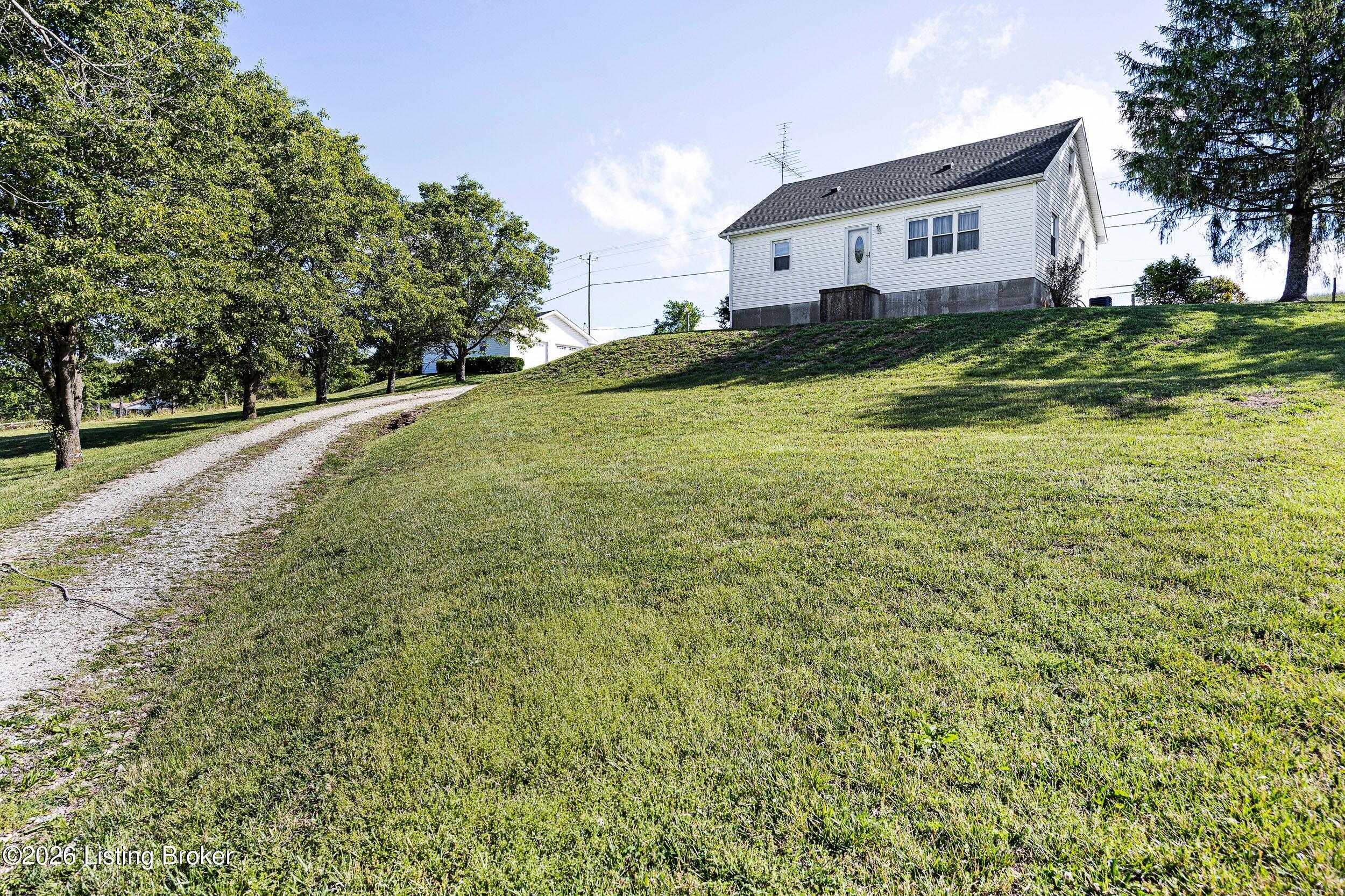 3999 North Loretto Road Lebanon, KY 40033 - Photo 6 of 30 3999NLorettoRd-1