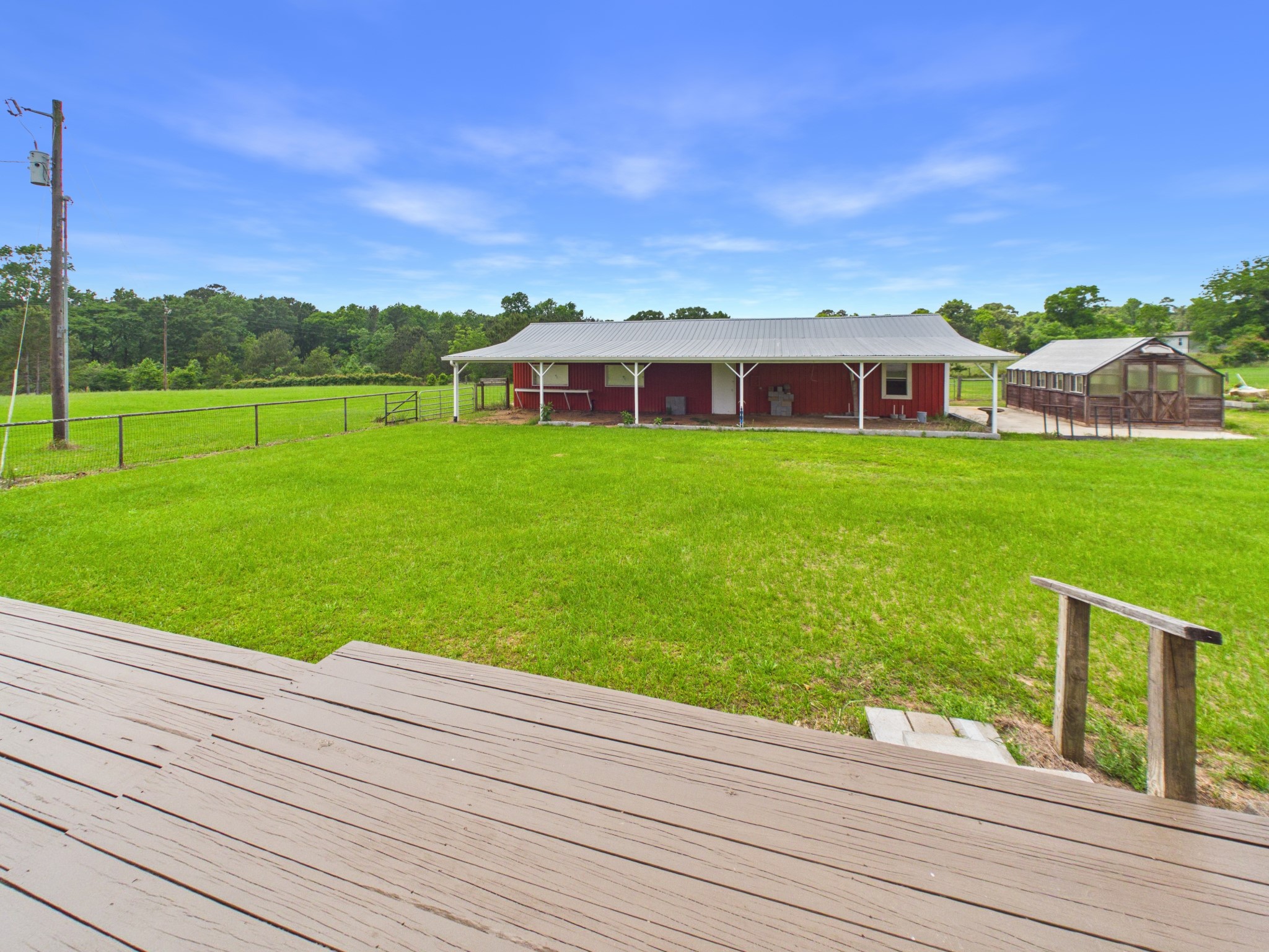 160 Vida Lane Coldspring, TX 77331 - Photo 3 of 23 Barn for storage or animals.