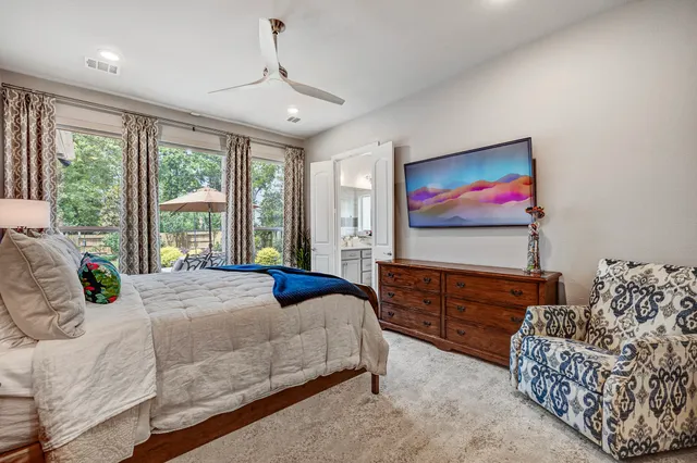 a view of an house with backyard space and garden