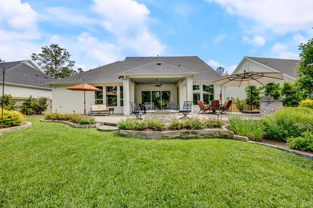 $2,999 | 327 North Turks Cap Trail, Montgomery, TX 77316