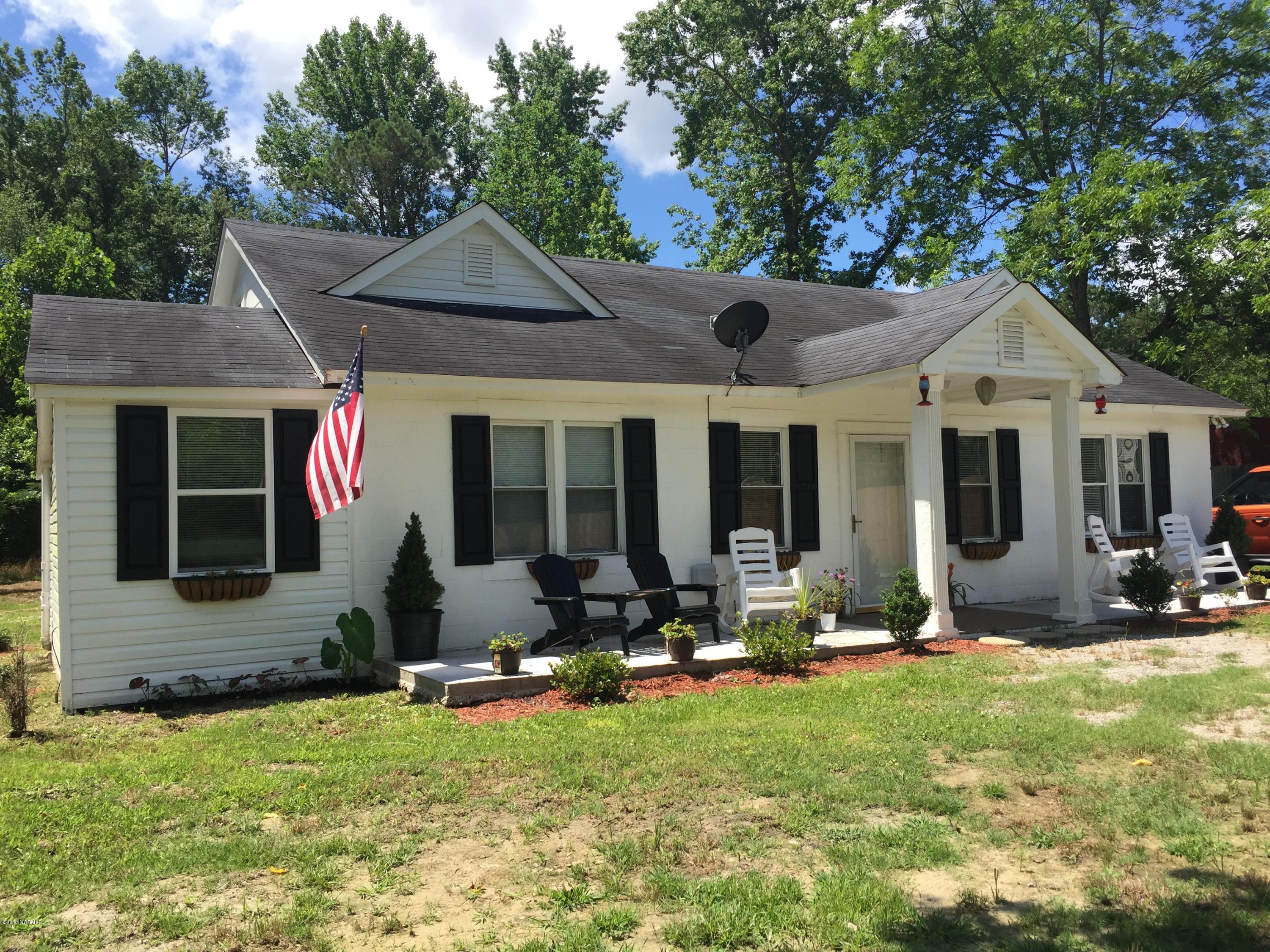 6307 Stantonsburg Road Farmville, NC 27828 - Photo 3 of 57 Peaceful setting