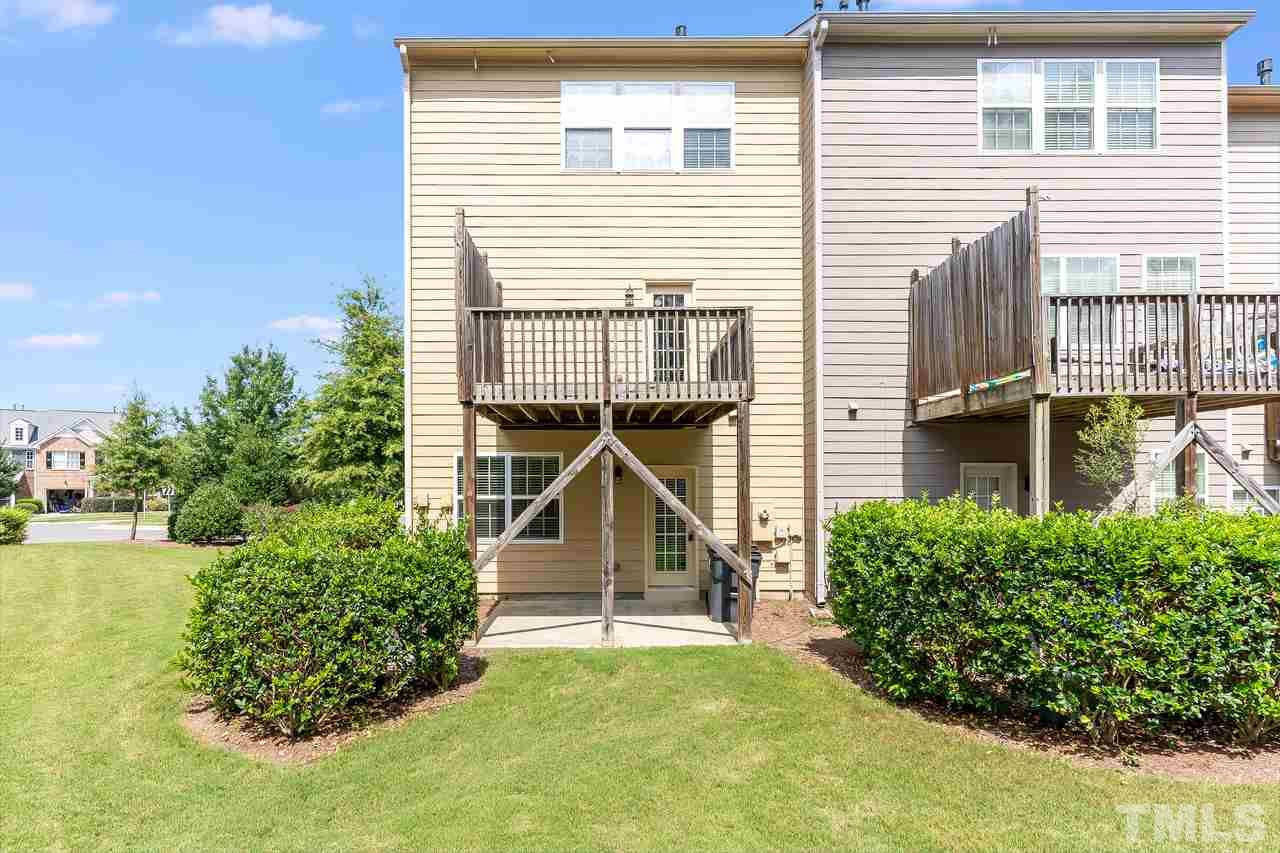 200 Presenteer Trail Apex, NC 27539 - Photo 3 of 21