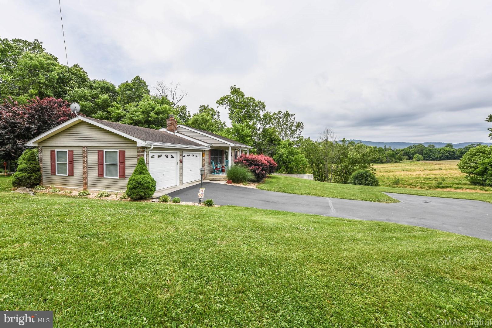 11428 Ashton Road Clear Spring, MD 21722 - Photo 2 of 36