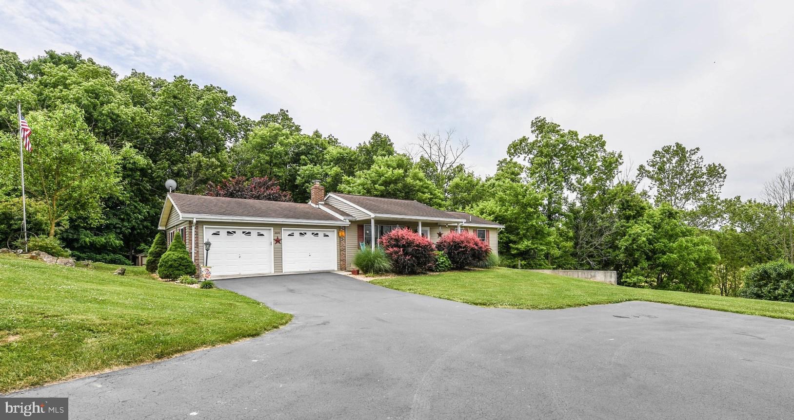 11428 Ashton Road Clear Spring, MD 21722 - Photo 3 of 36