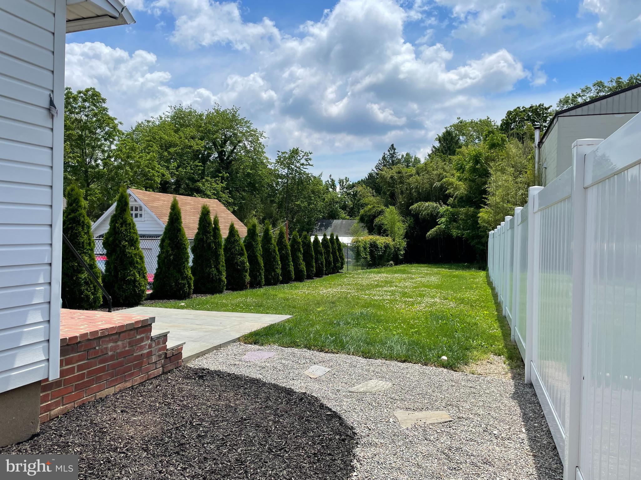 17 State Road, Unit B Media, PA 19063 - Photo 2 of 19 a view of a garden