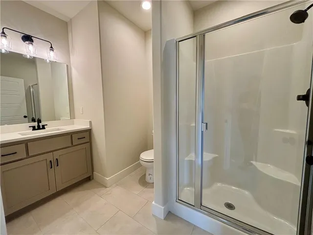 $398,450 | 1200 Northwest 4th Street, Oak Grove, MO 64075