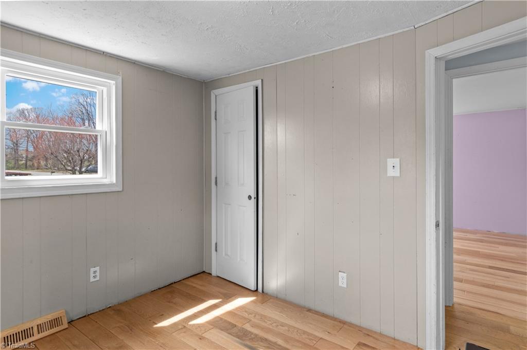 236 Ed Nixon Road Thurmond, NC 28683 - Photo 17 of 33