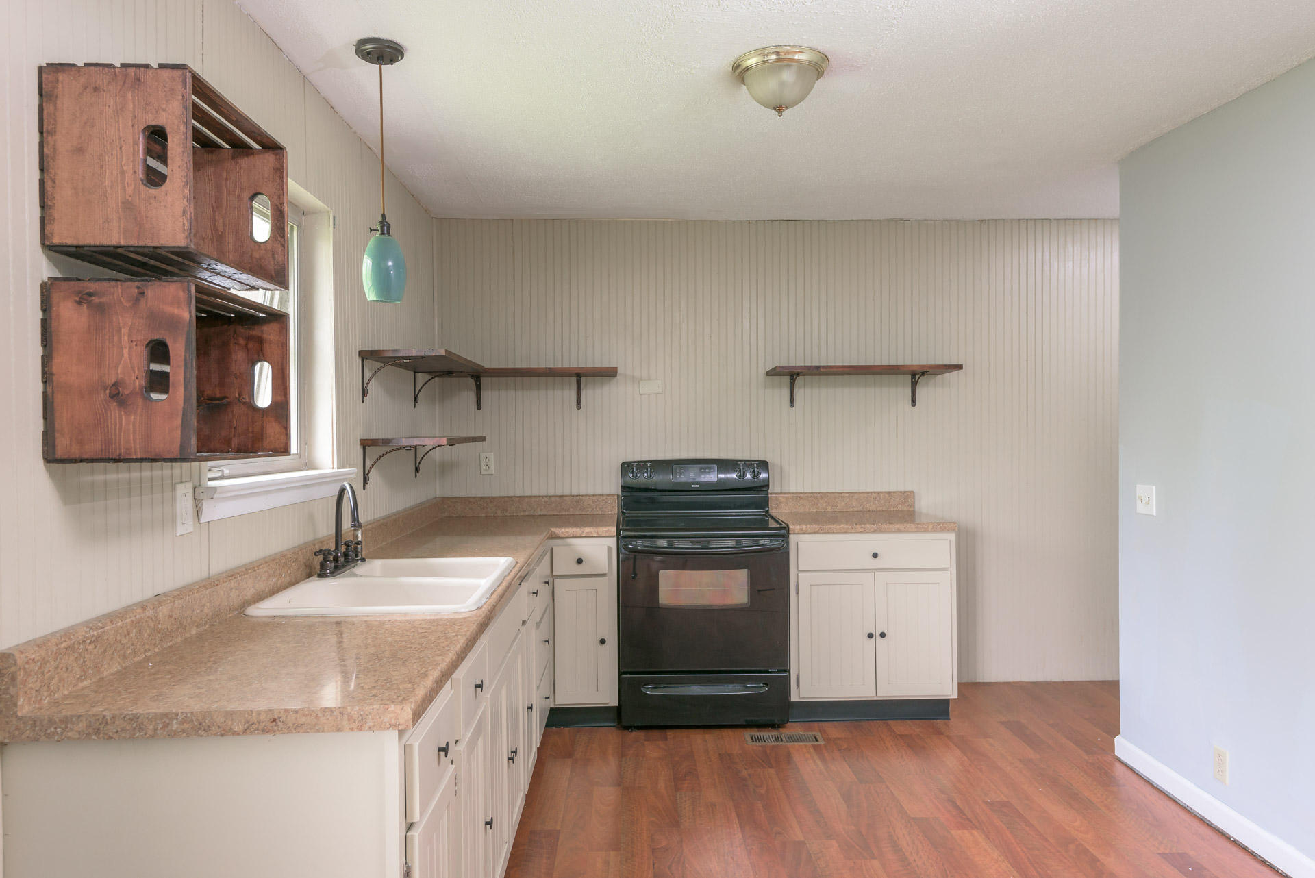 16 Durham Road Rossville, GA 30741 - Photo 10 of 25 Kitchen