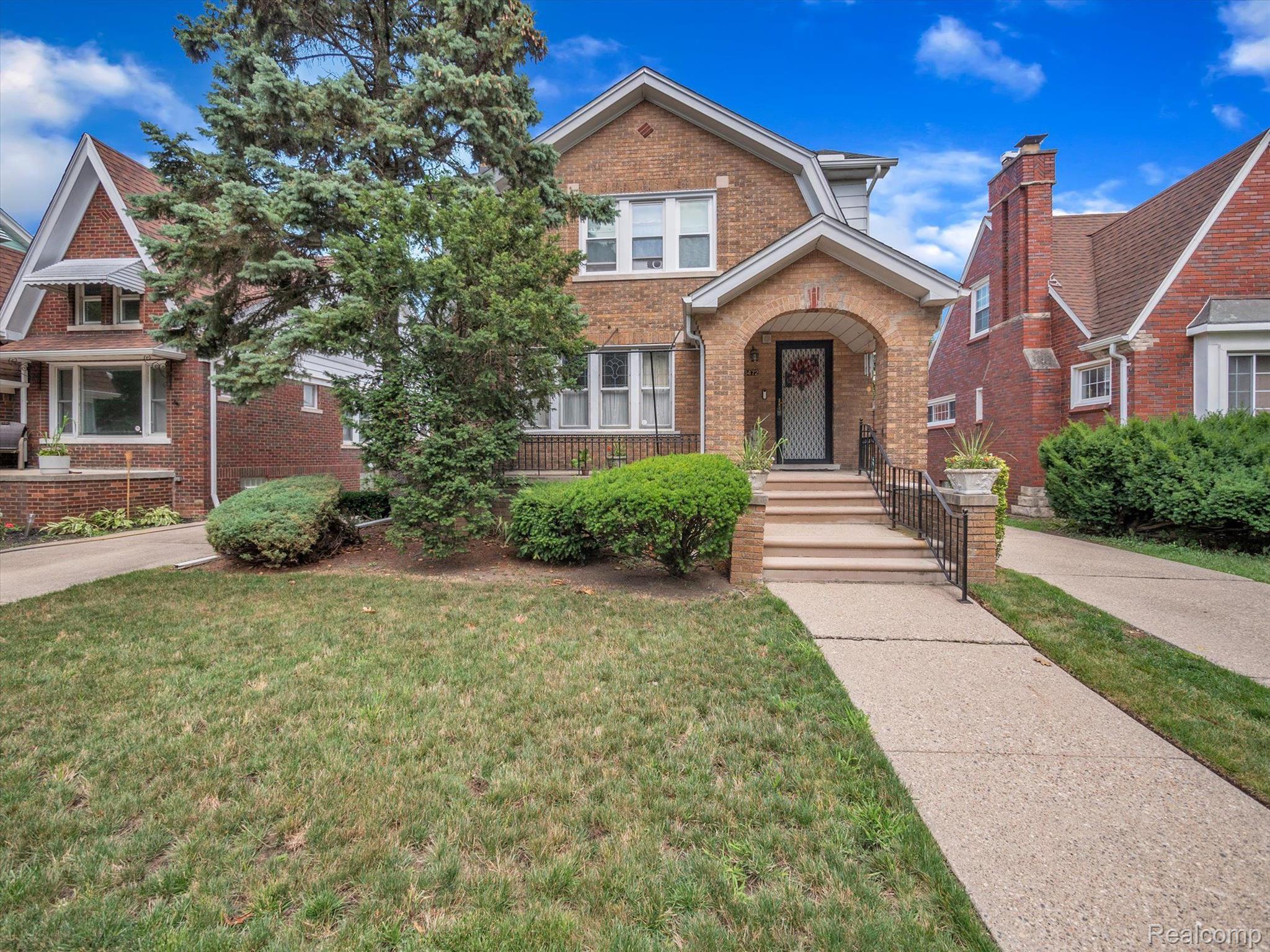 3472 Yorkshire Road Detroit, MI 48224 - Photo 1 of 44 Gallery Image 1
