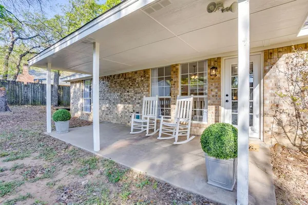 $345,000 | 615 Rosewood Place, Joshua, TX 76058