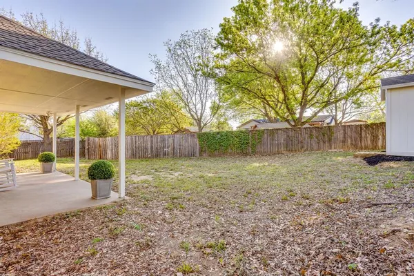 $345,000 | 615 Rosewood Place, Joshua, TX 76058