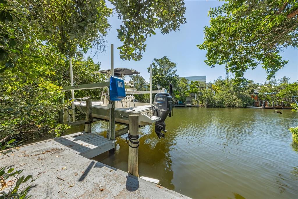 413 Poinsettia Road Anna Maria, FL 34216 - Photo 39 of 60