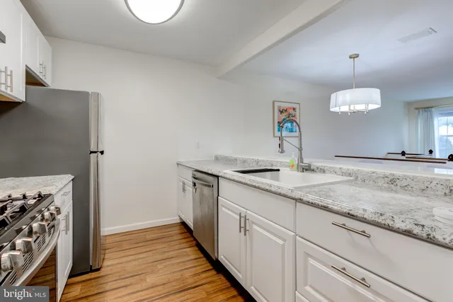 $2,300 | 421 Wendover Drive, Unit 126B, Eagleville, PA 19403