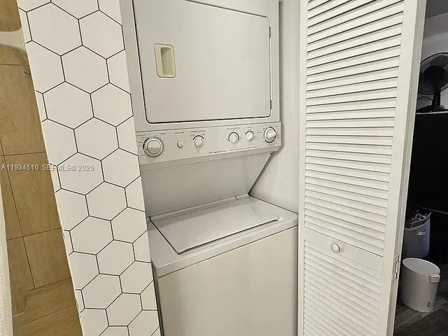 $2,800 | 1750 North Bayshore Drive, Unit 1909, Miami, FL 33132