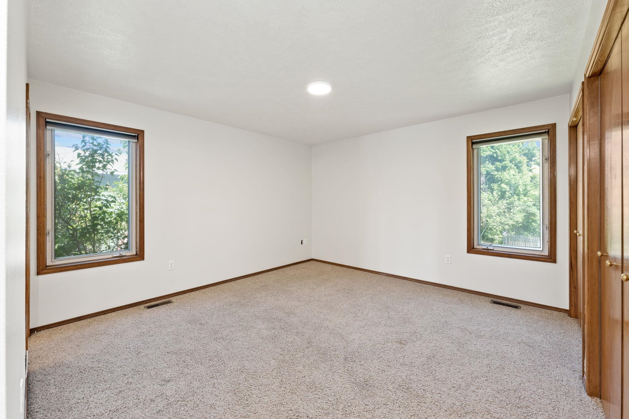 507 East Ballard Road Colbert, WA 99005 - Photo 15 of 35
