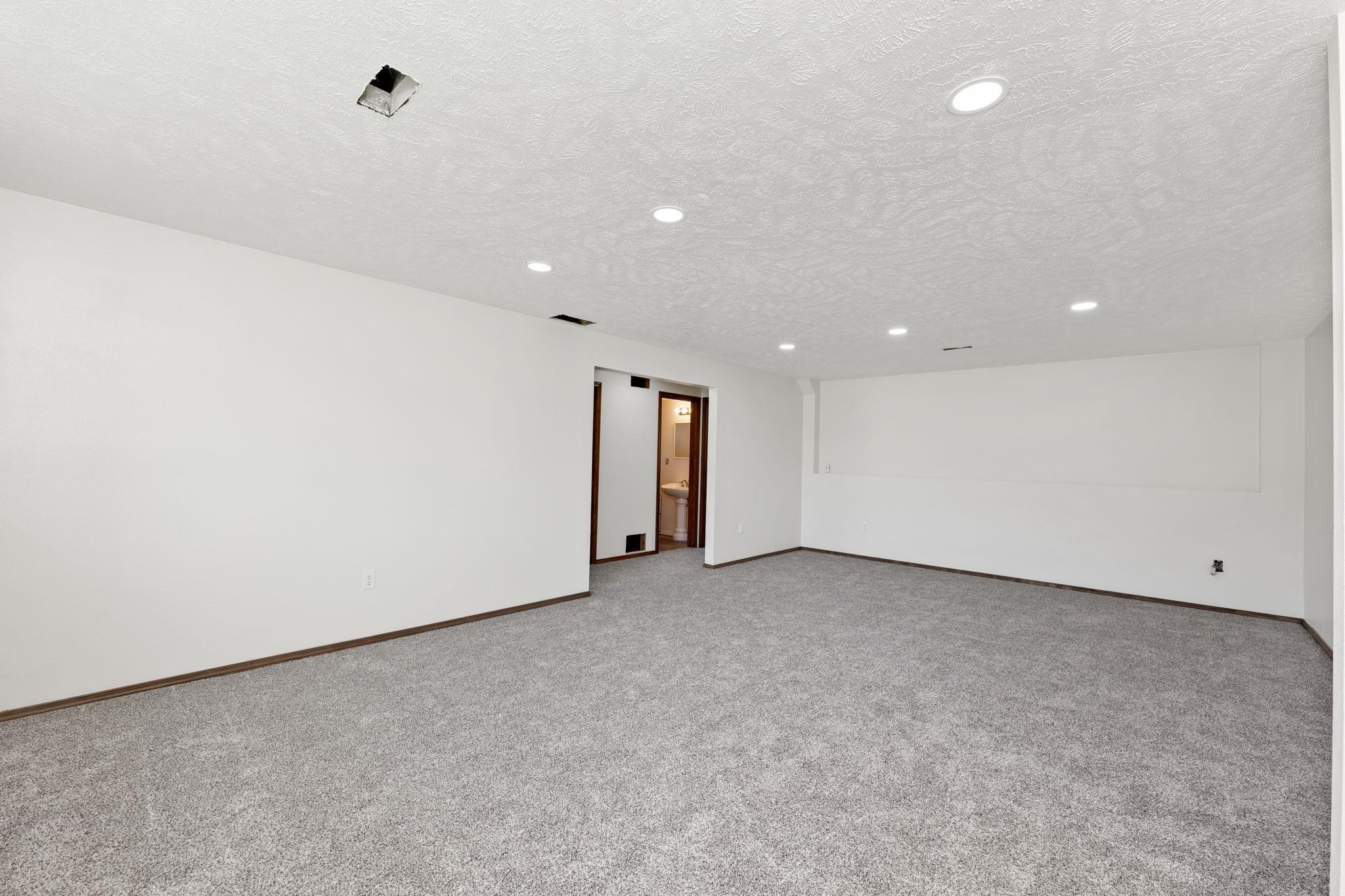 507 East Ballard Road Colbert, WA 99005 - Photo 19 of 35