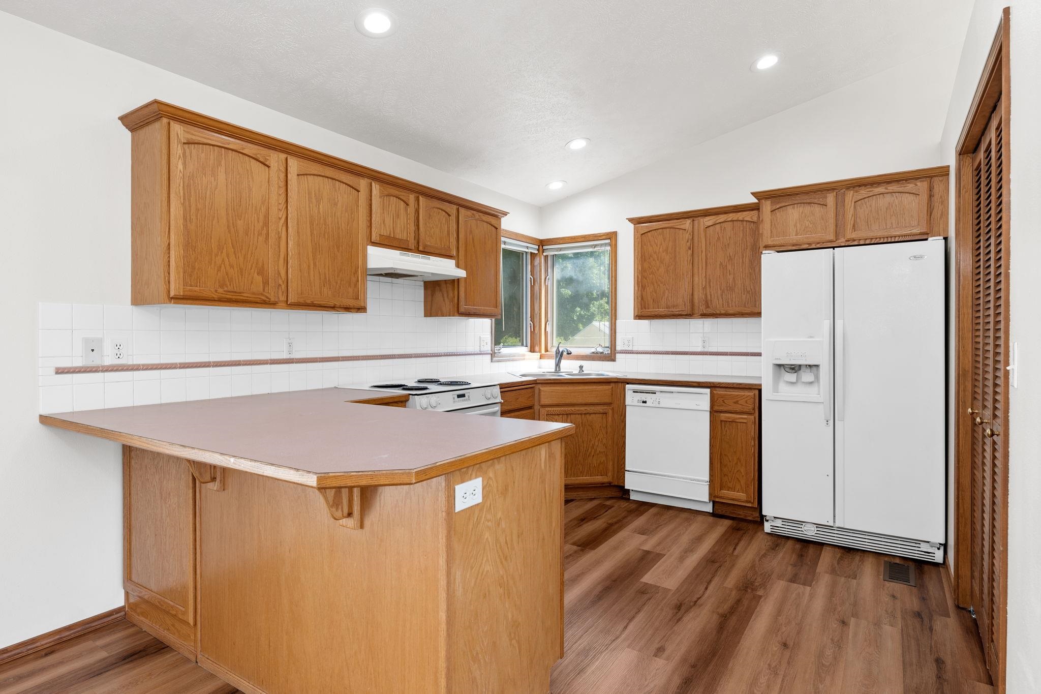 507 East Ballard Road Colbert, WA 99005 - Photo 8 of 35