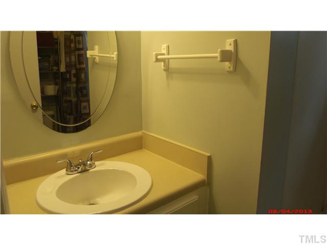 629 Coleman Street Raleigh, NC 27610 - Photo 16 of 25 Bathroom