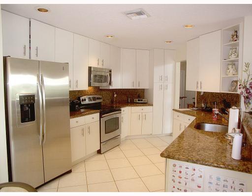 6373 Brava Way Boca Raton, FL 33433 - Photo 6 of 13 Additional Photo