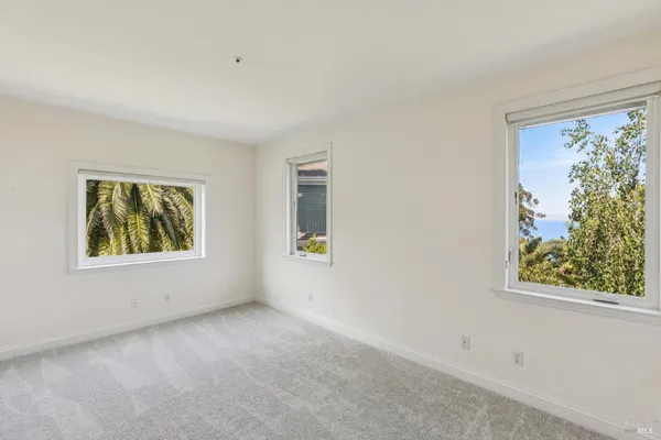 $9,900 | 32 Marin Bay Park Court, San Rafael, CA 94901