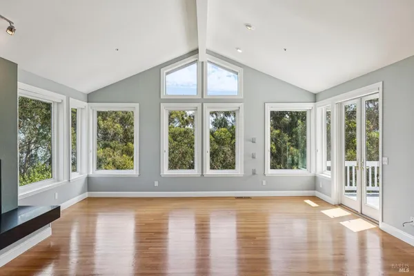 $9,900 | 32 Marin Bay Park Court, San Rafael, CA 94901