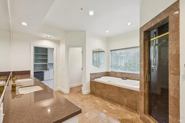 $9,900 | 32 Marin Bay Park Court, San Rafael, CA 94901