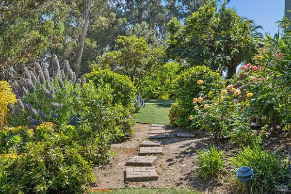 $9,900 | 32 Marin Bay Park Court, San Rafael, CA 94901