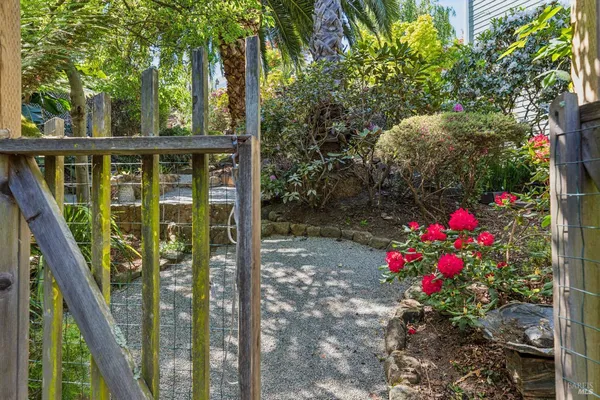 $9,900 | 32 Marin Bay Park Court, San Rafael, CA 94901