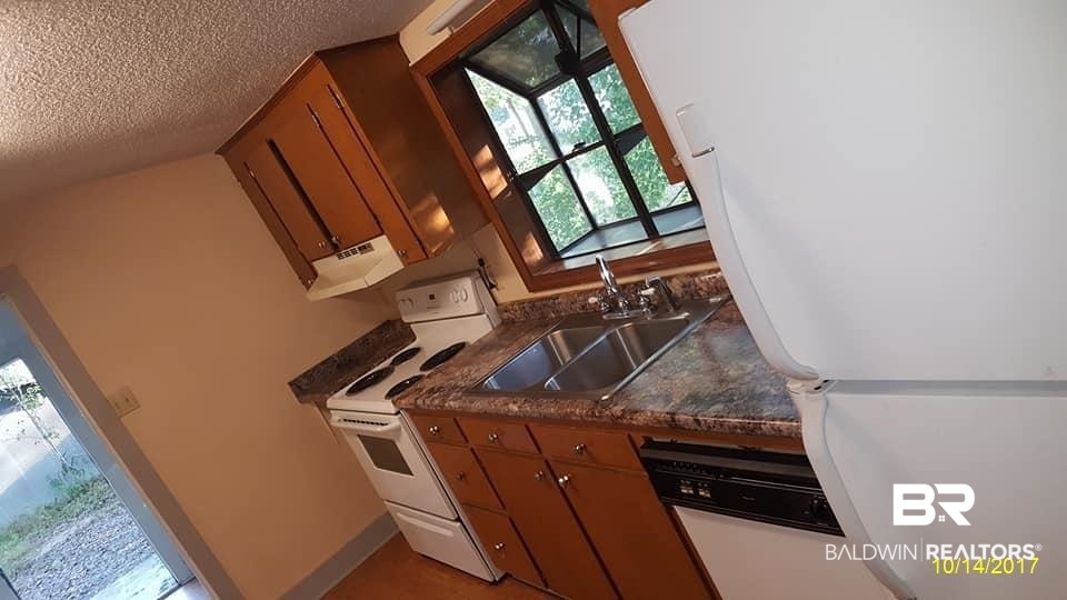 304 West Orange Avenue Foley, AL 36535 - Photo 31 of 40