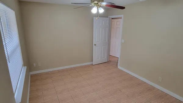 $3,000 | 10056 Boynton Pl Circle, Boynton Beach, FL 33437
