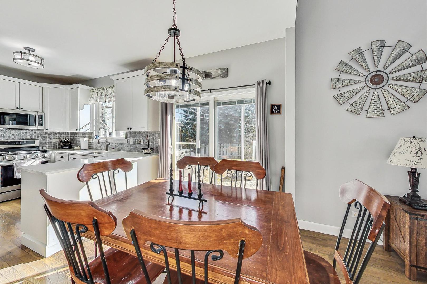4039 Tansy Road Aurora, IL 60504 - Photo 16 of 57 Gallery Image 16