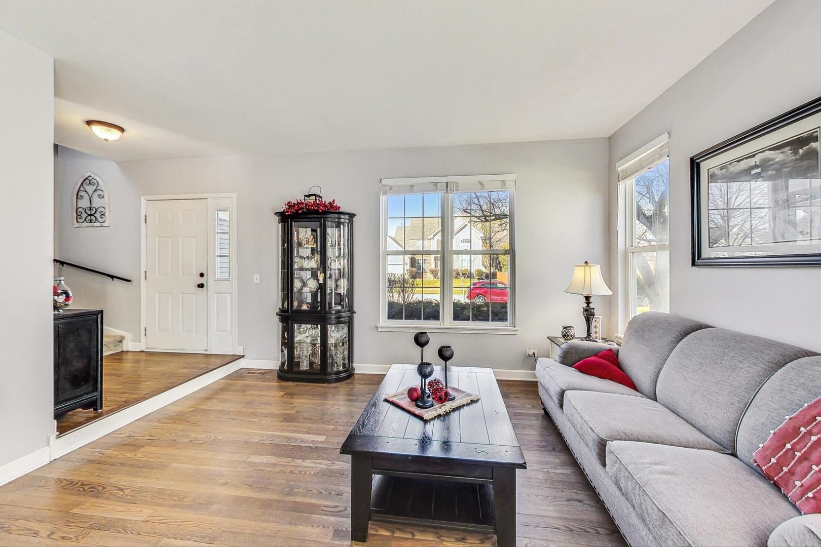 4039 Tansy Road Aurora, IL 60504 - Photo 7 of 57 Gallery Image 7