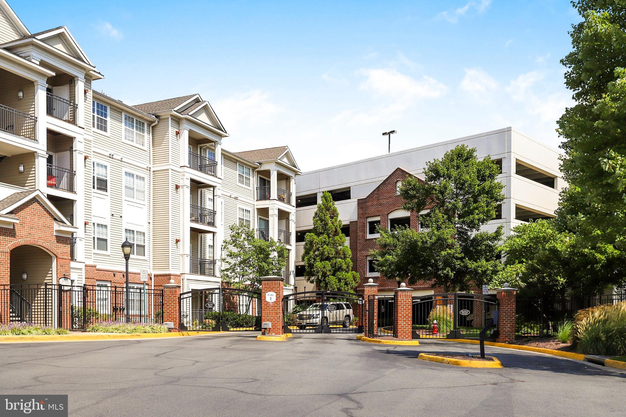 12957 Centre Park Circle, Unit 210 Herndon, VA 20171 - Photo 2 of 35