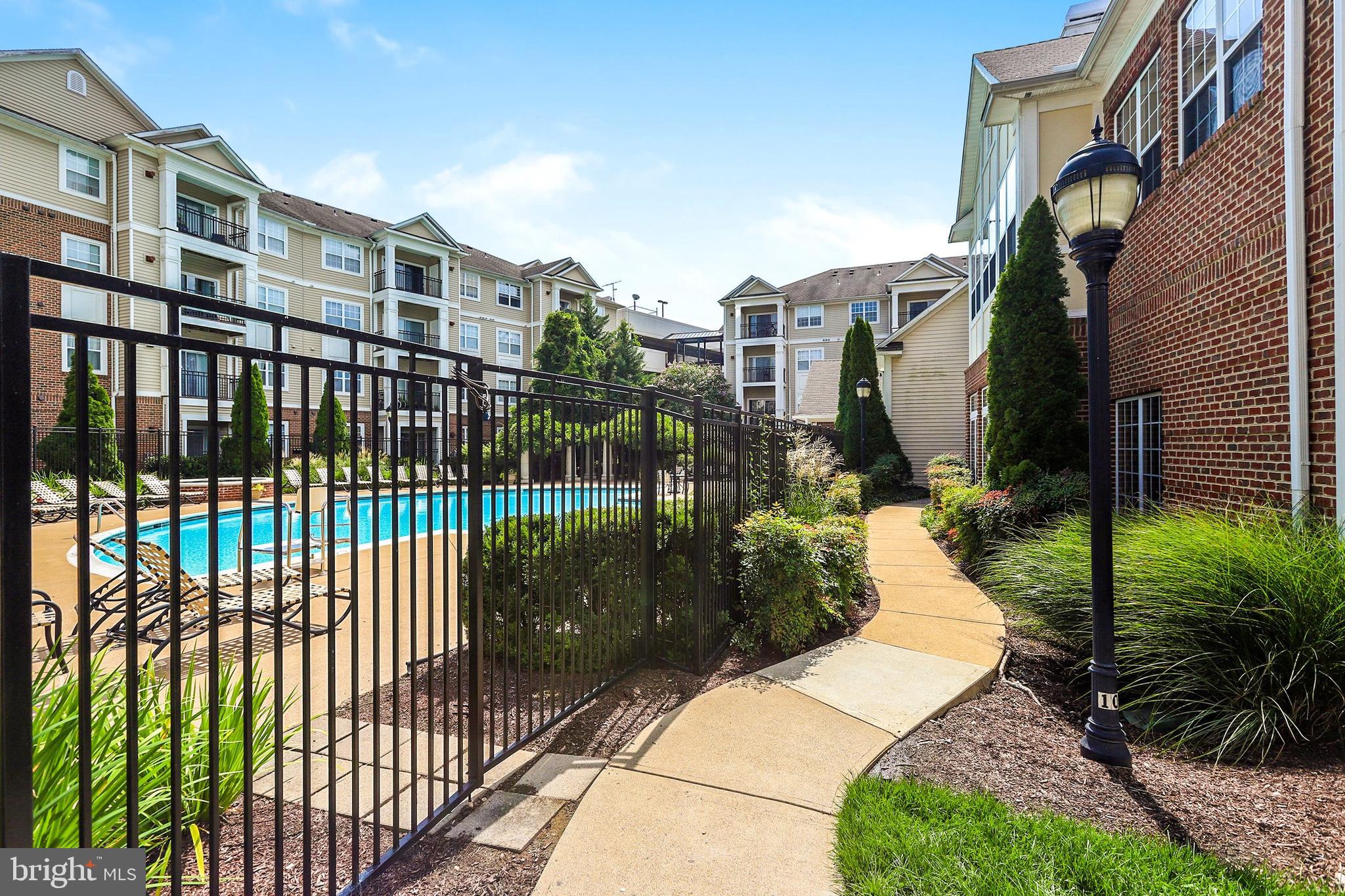 12957 Centre Park Circle, Unit 210 Herndon, VA 20171 - Photo 34 of 35